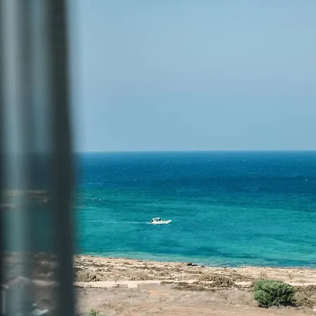 Cavo Zoe Seaside