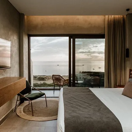 Cavo Zoe Seaside