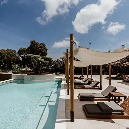 Cavo Zoe Seaside Hotel
