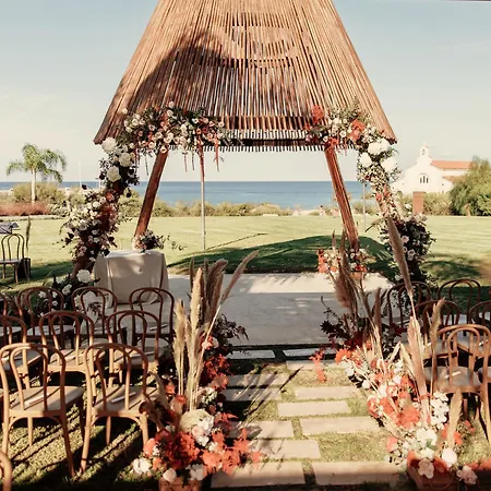 Cavo Zoe Seaside Hotel